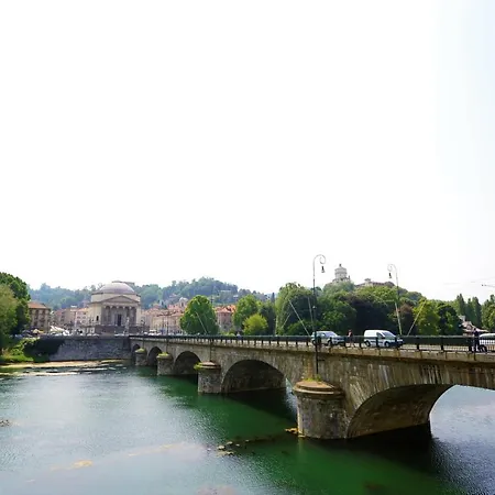 아파트 Tra I Tetti E Il Cielo *